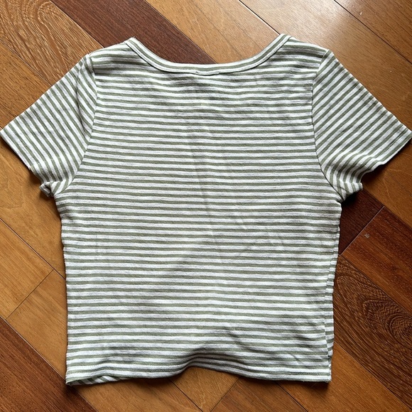 Mink Pink Striped Cropped Tee with Twist Detail, size Medium - Picture 10 of 10